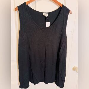 Avenue Black Tank NWT Size 30/32